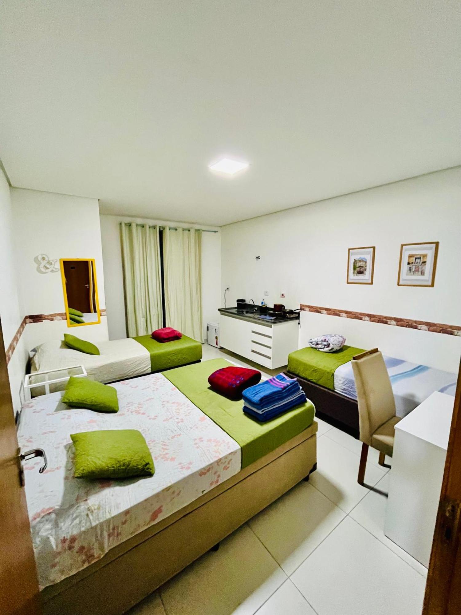 H34 Hotel กัวรูยุส ภายนอก รูปภาพ